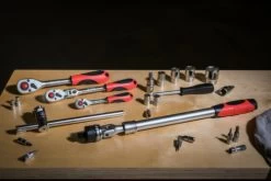 GEDORE R60110009 2K-Gelenk-Teleskopknarre 1/2 430-580 Mm